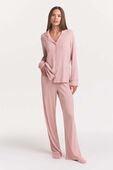 תמונת כל הלוק של RIB SLEEP SET